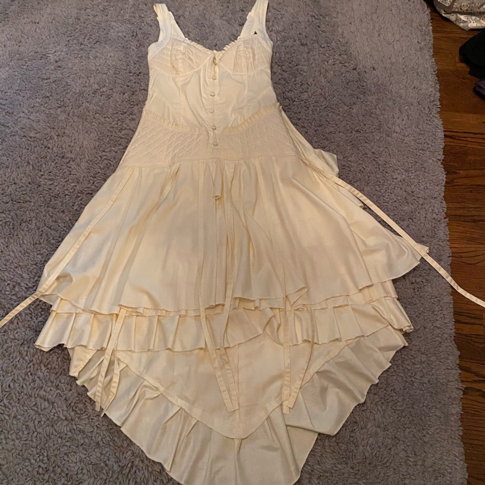 Heavy red Alice costume